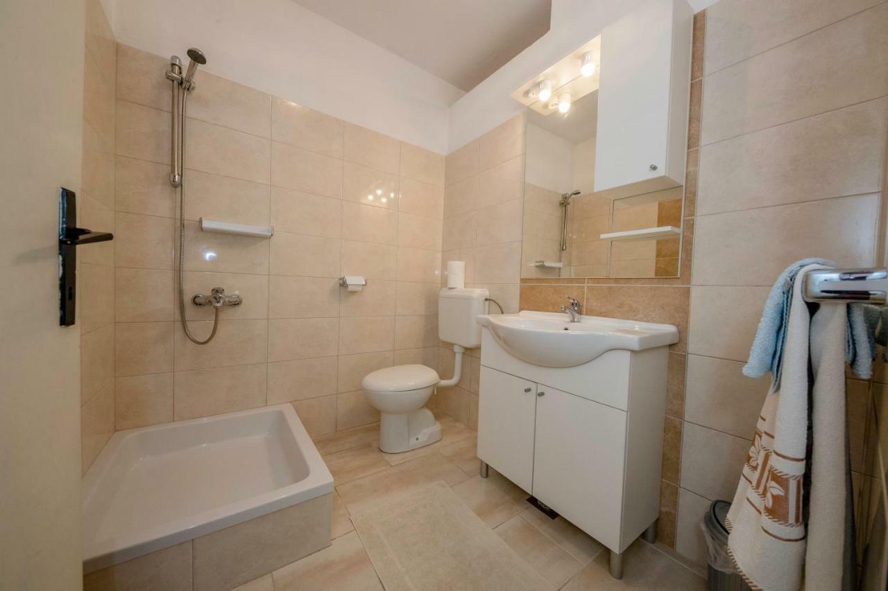 Apartamento Lero Banjol Exterior foto