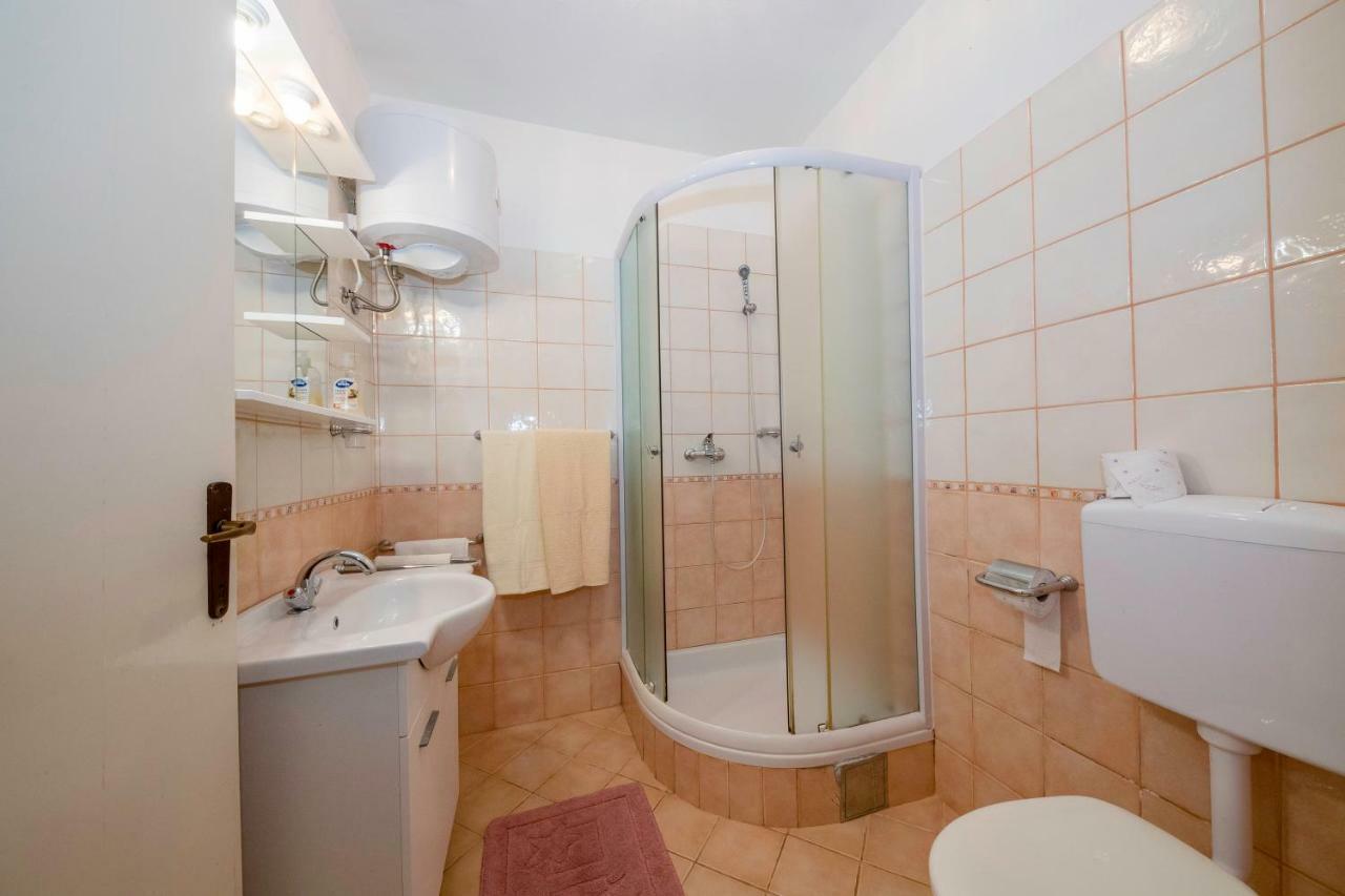 Apartamento Lero Banjol Exterior foto
